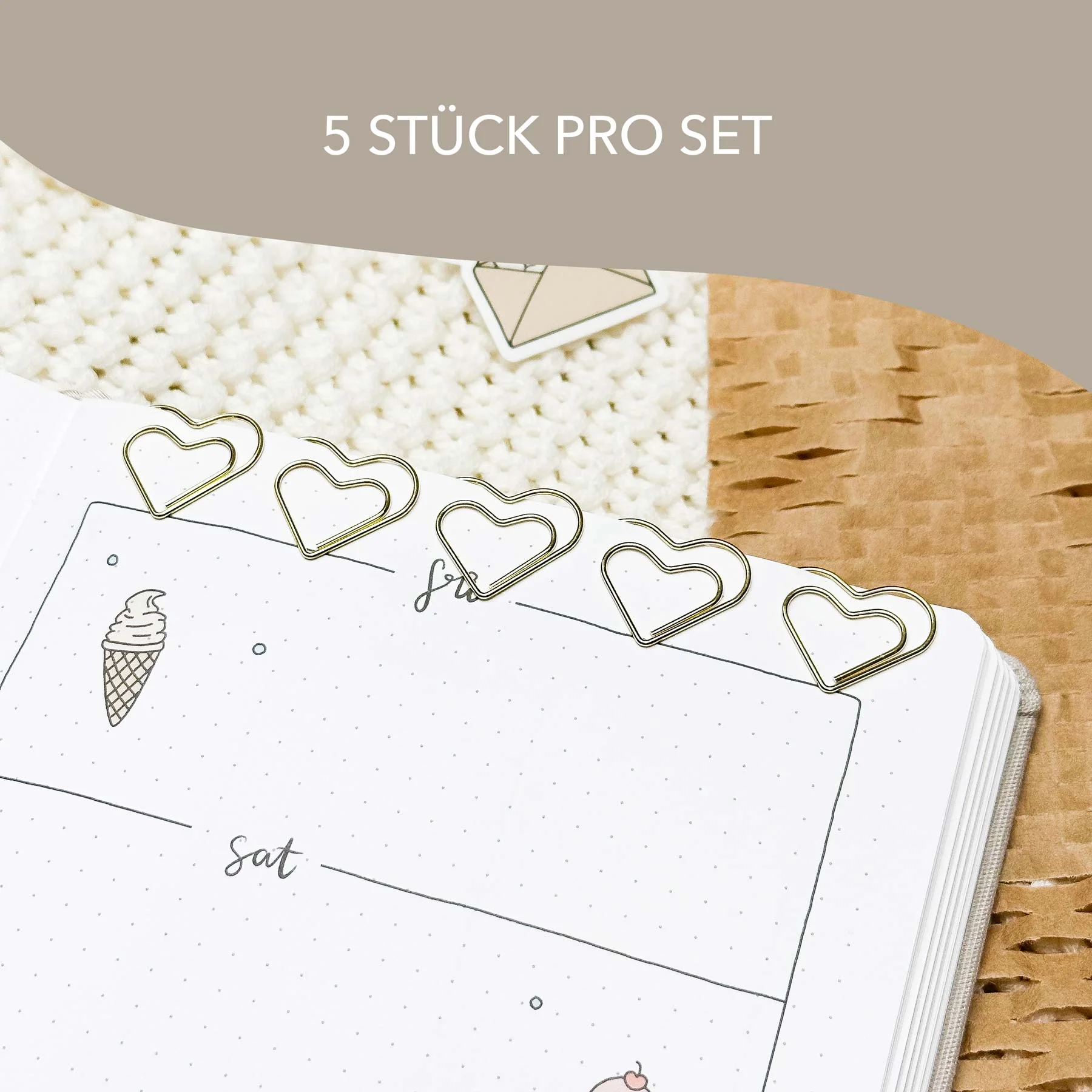 Heart paper clips - Gold - 5 pieces - Image 4
