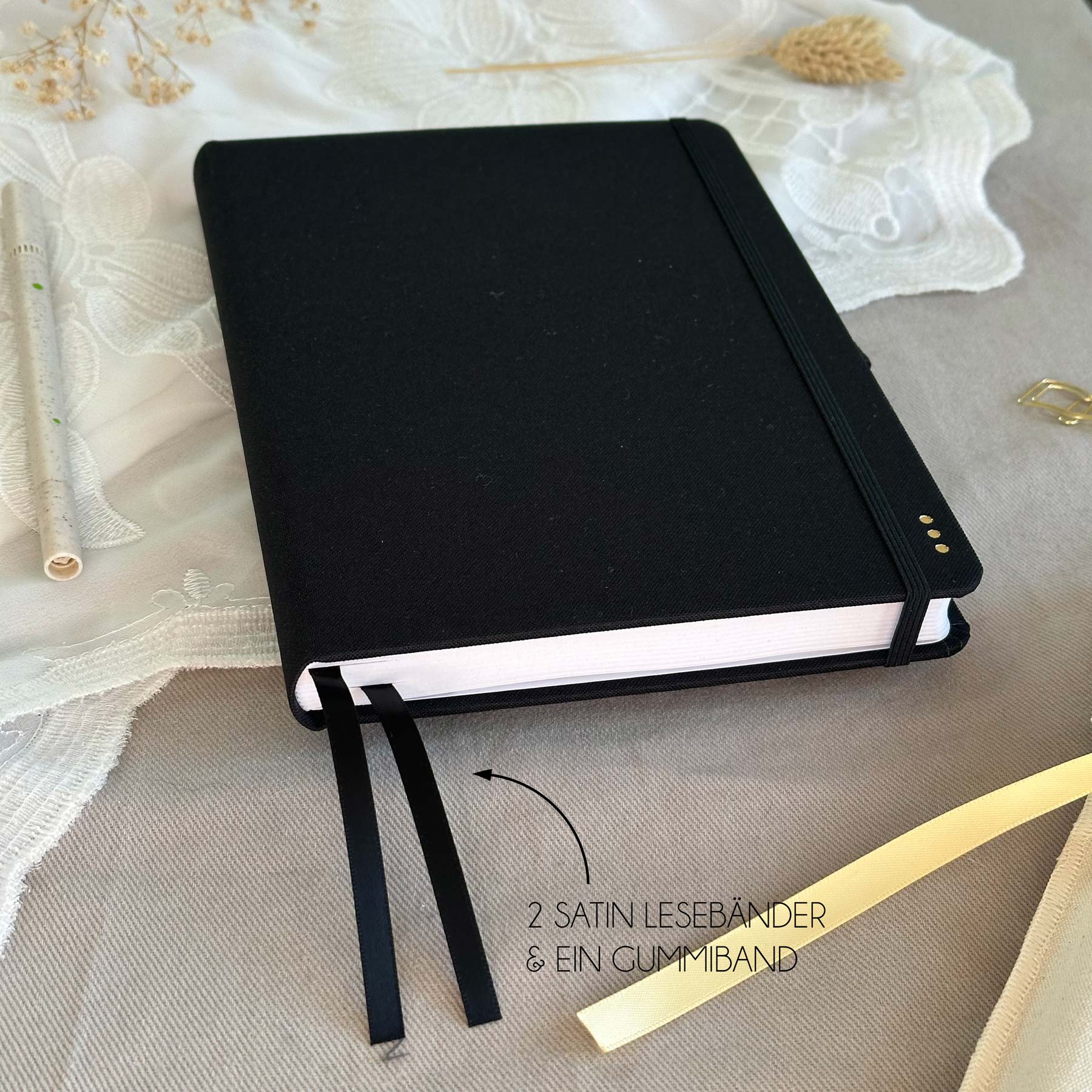 Dotted notebook - 176 pages - 100% recycled paper - Black - Image 3