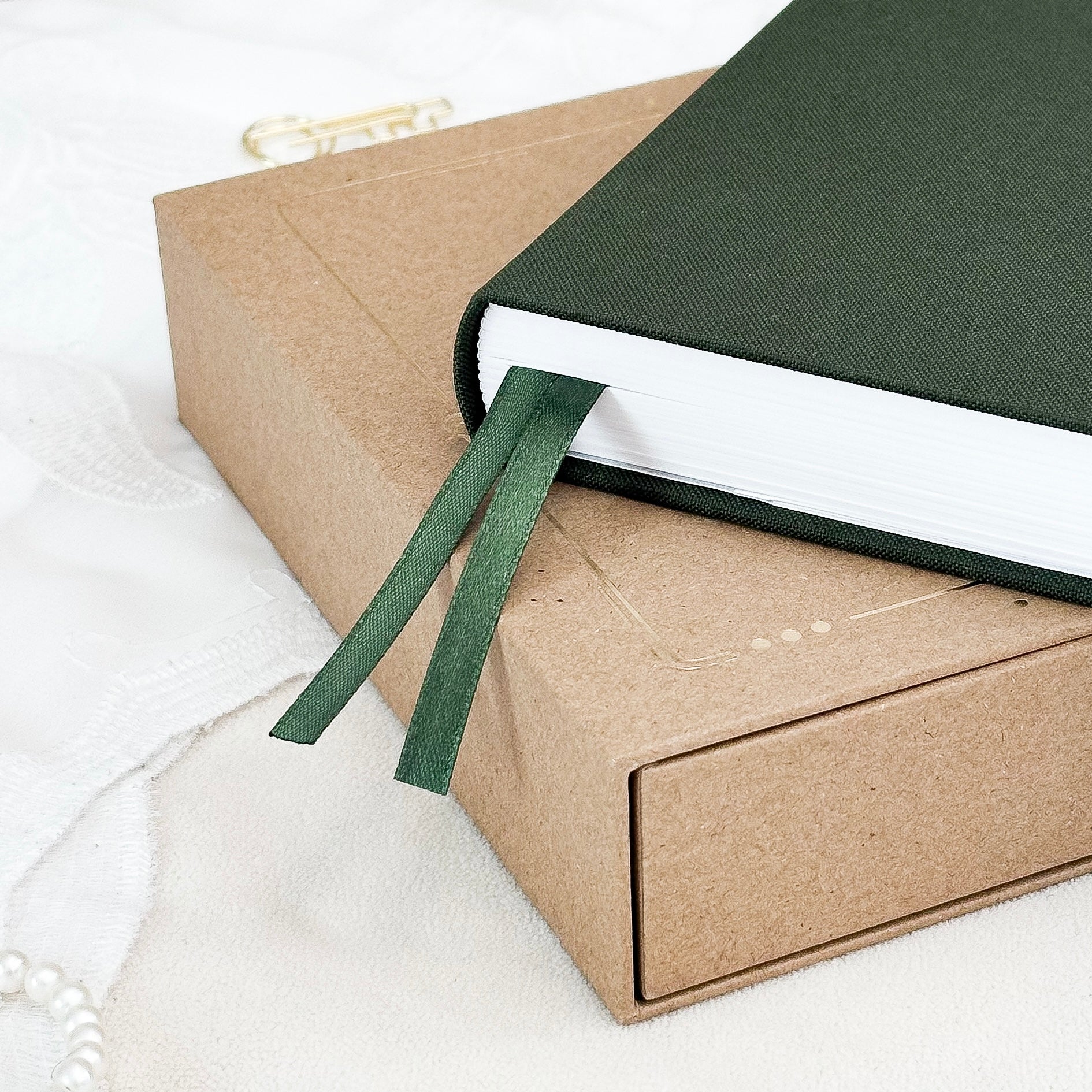 Hand-drawn planner - Undated - 100% recycled paper - Olive - Image 44