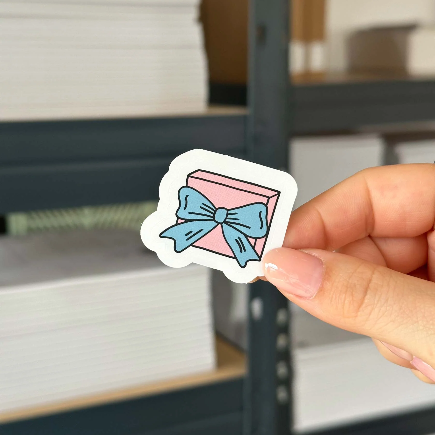 Hand-drawn sticker - Gift 2 - Size M - Image 2
