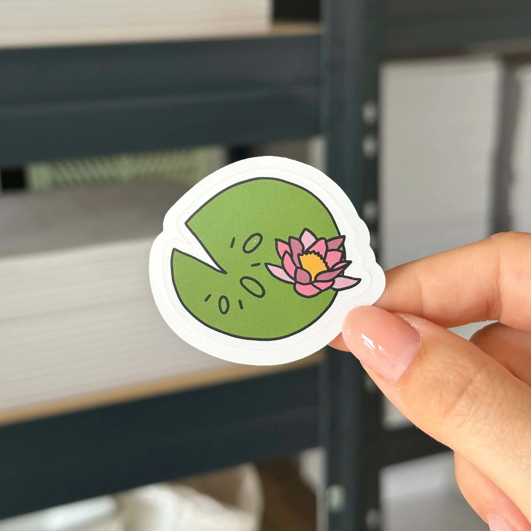 Hand-drawn sticker - Water lily - Size M - Image 2