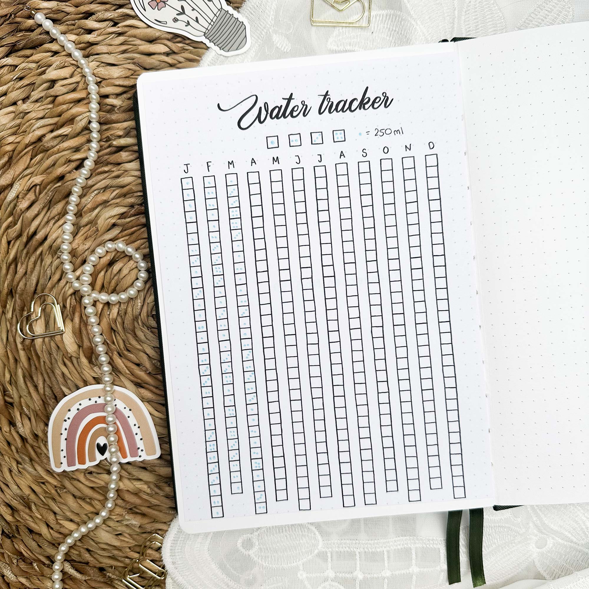 Water tracker - Stick-in-page - 100% recycled paper - Image 3