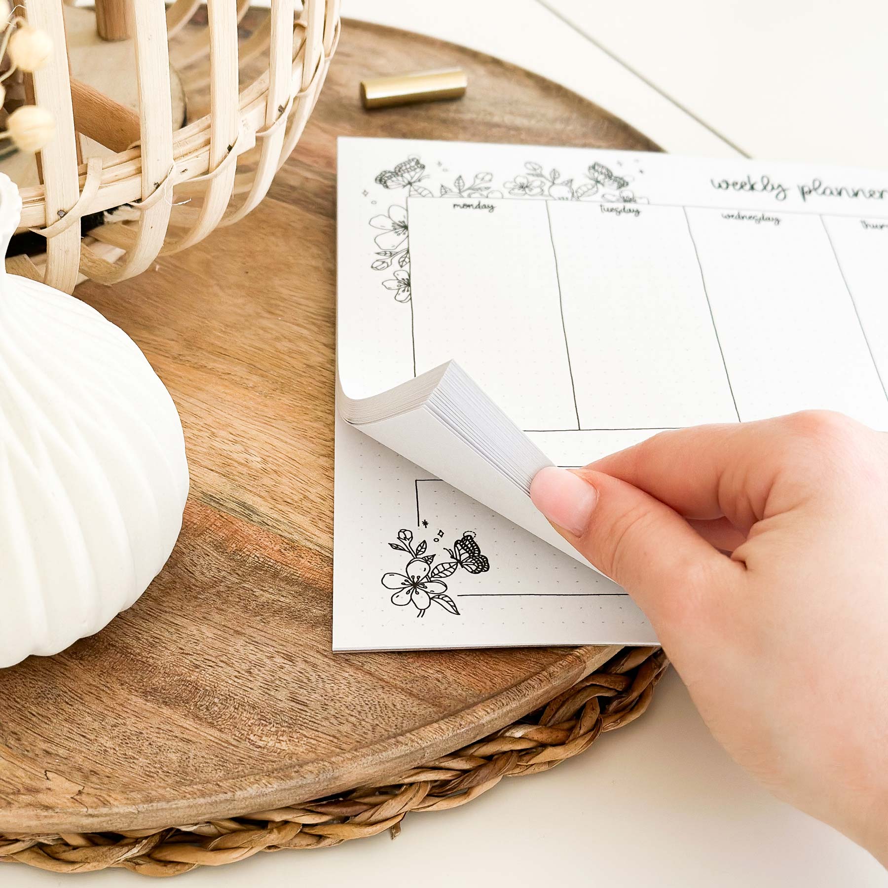 Weekly Planner Pad - A4 - Butterflies - 100% recycled paper - 50 pages - Image 4